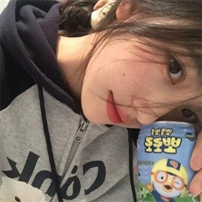 香闺春暖